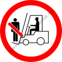 Személyt szállítani tilos tiltó munkavédelmi piktogram matrica